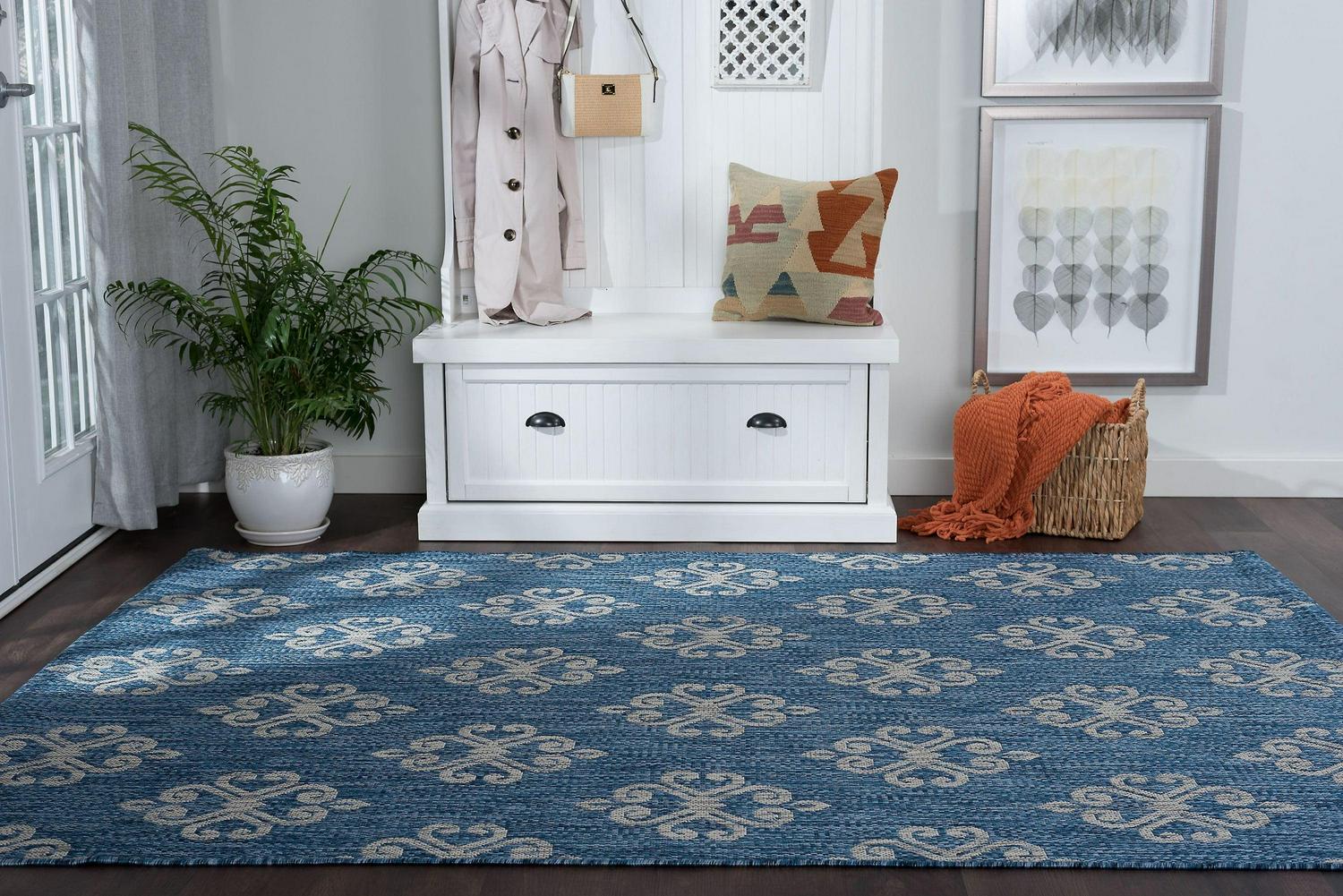 Veranda Transitional 5' x 7' Indigo and Light Gray Polypropylene Outdoor Area Rug - Image 7
