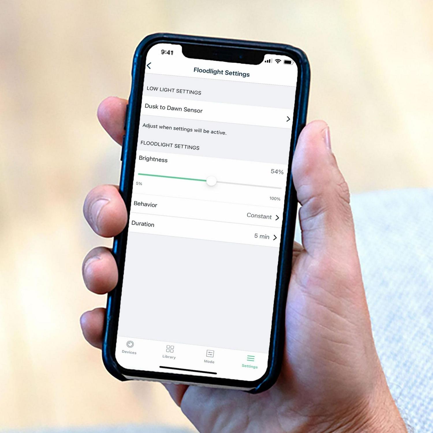 Arlo Pro 3 Wireless Floodlight Security Camera - 2K HDR Video, Battery Powered, 2000 - 3000 Lumens, 1-Cam - Image 8