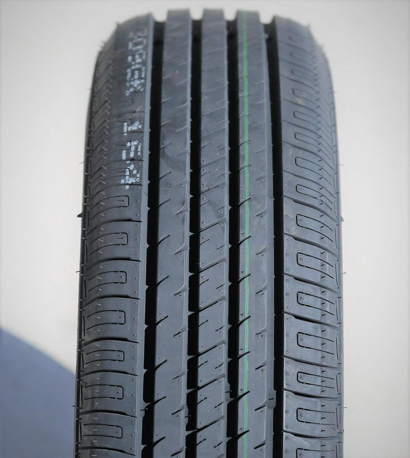 Armstrong Blu-Trac PC All Season 225/60R17 99V Passenger Tire - Image 2