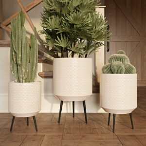 Aspire Home Accents Metal Avery Modern Planters (Set of 3)