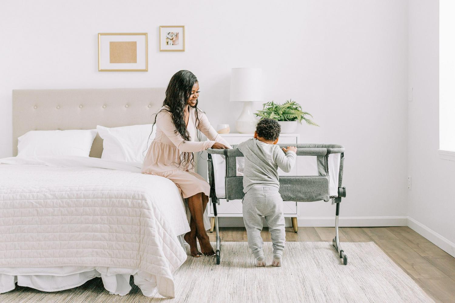 Baby Delight Beside Me Dreamer Bassinet & Bedside Sleeper, Charcoal Tweed, Ages 0-5 Months (Unisex) - Image 4