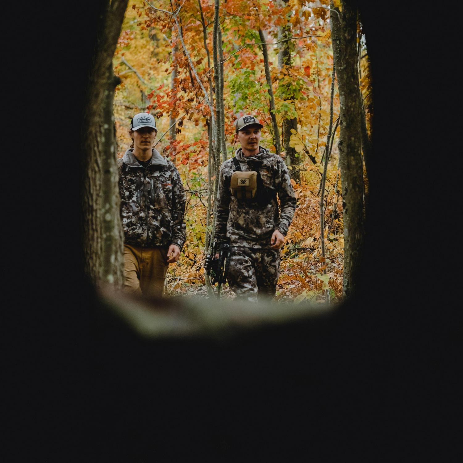 Barronett BlindsA Pentagona c, Portable Hub Blind, 4-Person, BloodtrailA Backwoods, PT550BW - Image 6