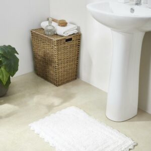 Better Trends 3 Piece Bathroom Rug Set 100% Cotton, Extra Soft Tufted Bath Mat, Water Absorbent & Reversible Mat, White Lilly Crochet Collection