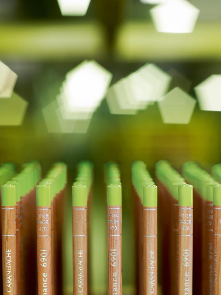 Caran d'Ache, Luminance 6901, 40 Colors - Image 7