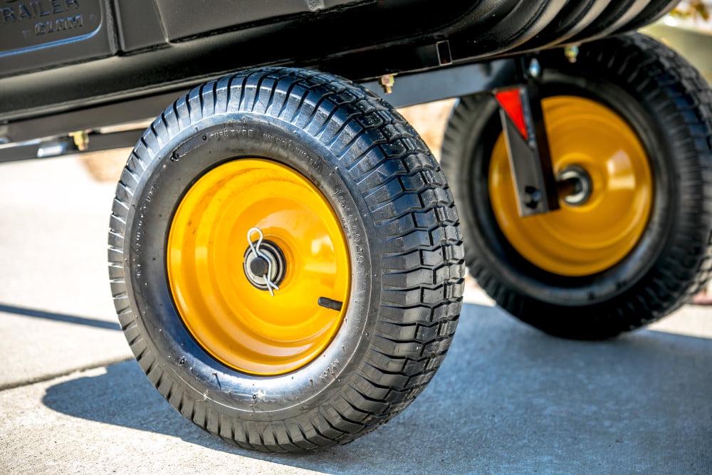 Polar Trailer 10 Cubic Foot Heavy Duty Utility Yard Garden Wheelbarrow Club Cart - Image 5