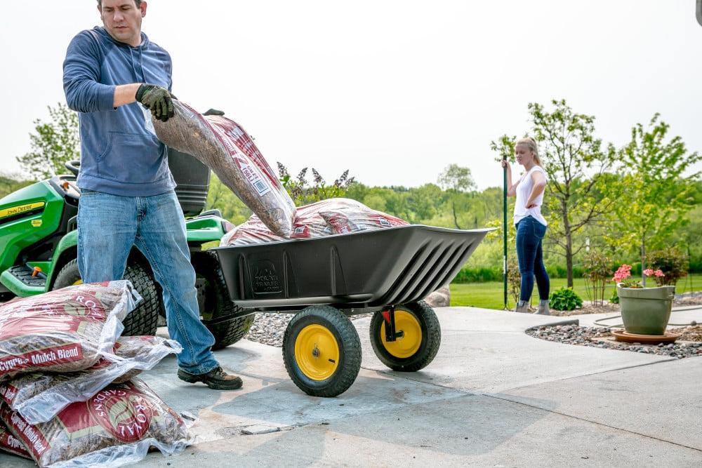 Polar Trailer 10 Cubic Foot Heavy Duty Utility Yard Garden Wheelbarrow Club Cart - Image 7