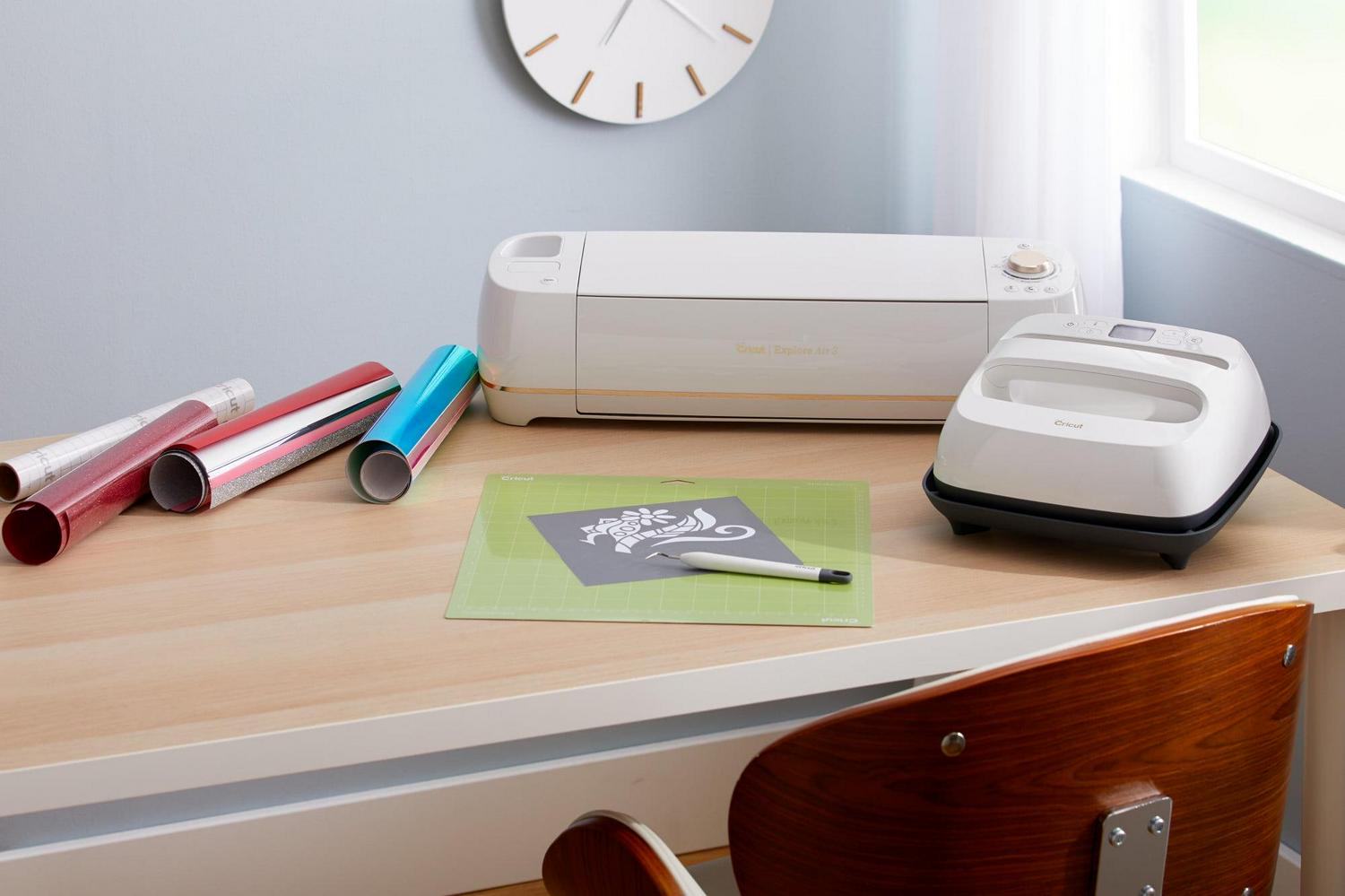 Cricut EasyPress® 2, Daybreak - 12 in x 10 in - Handheld Heat Press Machine, White - Image 7