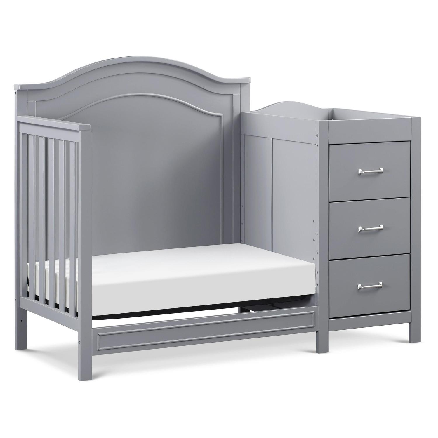 DaVinci Charlie 4-in-1 Convertible Mini Crib & Changer in Grey - Image 8