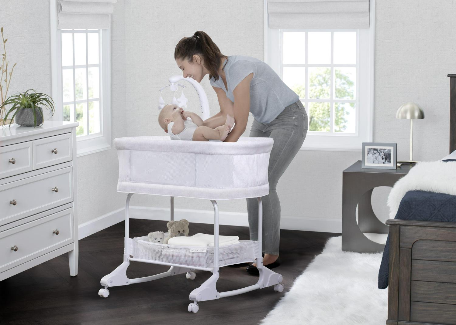 Delta Children SleepCool Rocking Bassinet with Airflow Mesh, Pink Fresco - Image 4