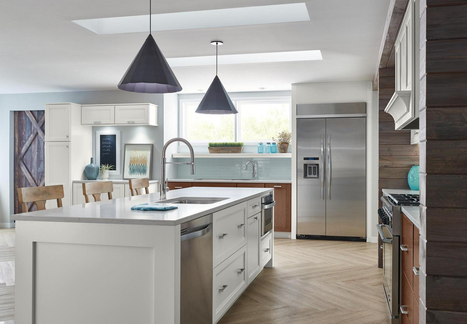 Delta Trinsic Single Handle Pull-Down Bar / Prep Faucet in Chrome 9959-DST - Image 9