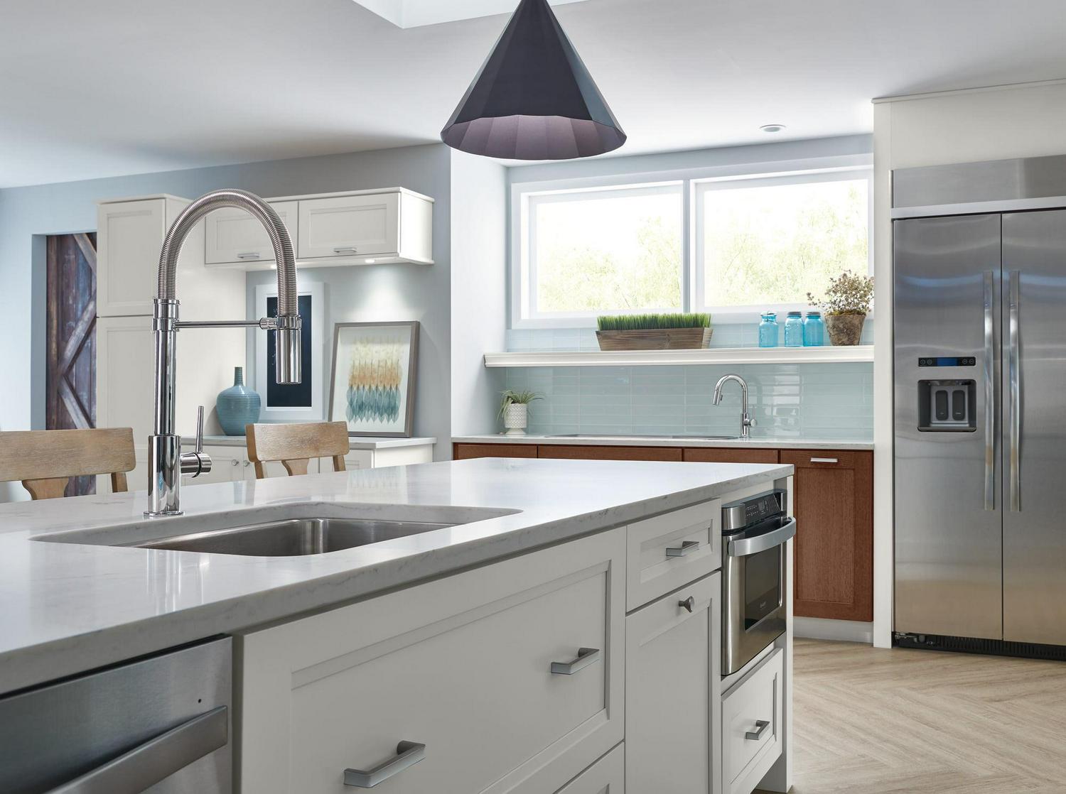 Delta Trinsic Single Handle Pull-Down Bar / Prep Faucet in Chrome 9959-DST - Image 10