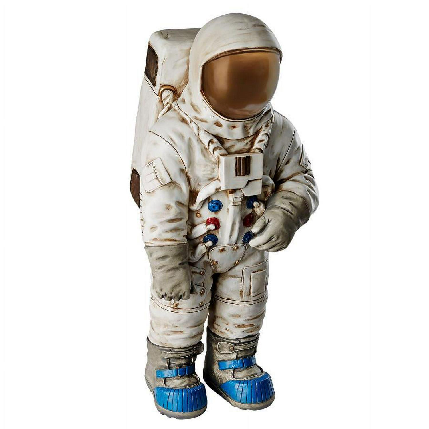 Design Toscano Moon Man Astronaut Statue - Image 2