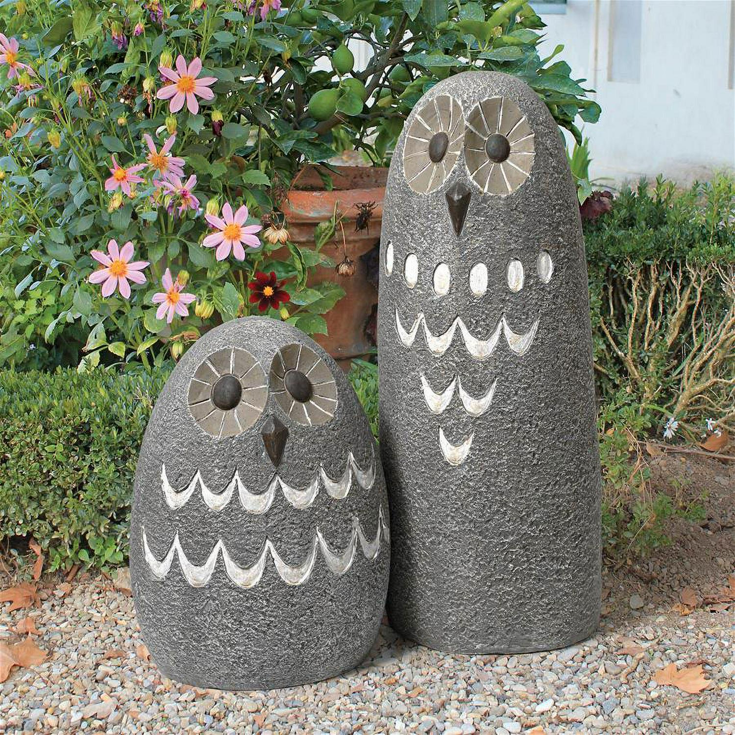 Design Toscano Oskar Ogling Outdoor Owl Garden Statue - Image 3