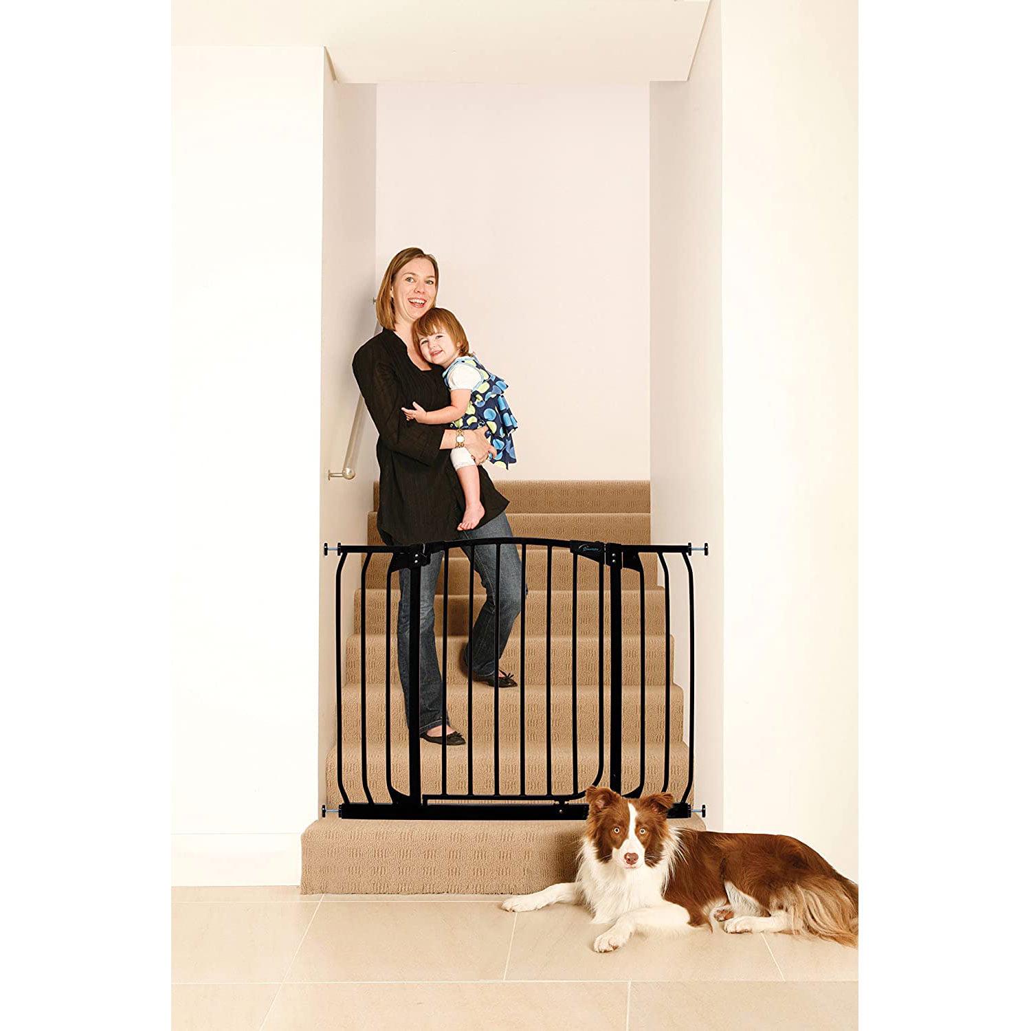 Dreambaby® Chelsea Metal Child Safety Gate Fits Openings 38-46 inches - Image 3