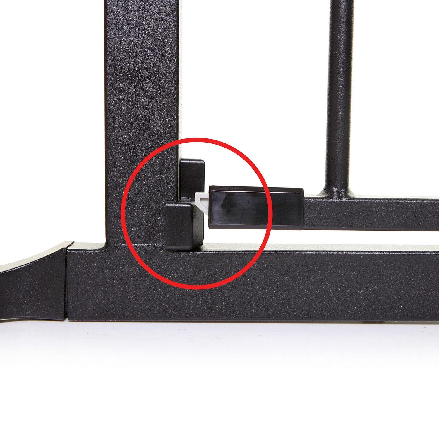 Dreambaby Newport 3-Panel Configurable Adapta-Gate Fits Openings 33.5-79 inches wide - Image 4