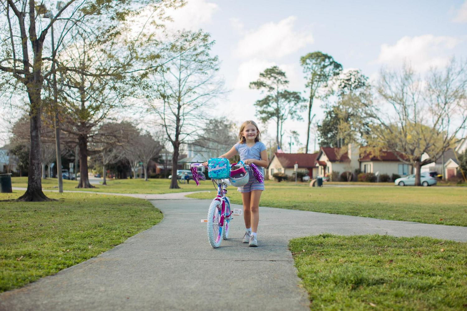 Dynacraft Sweetheart 18-inch Girls Bike – Stylish, Fun Ride for Ages 6-9, Perfect for Young Adventurers - Image 10