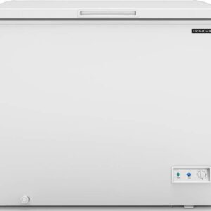 Frigidaire 7.0 Cu. ft. Chest Freezer, EFRF7003, White
