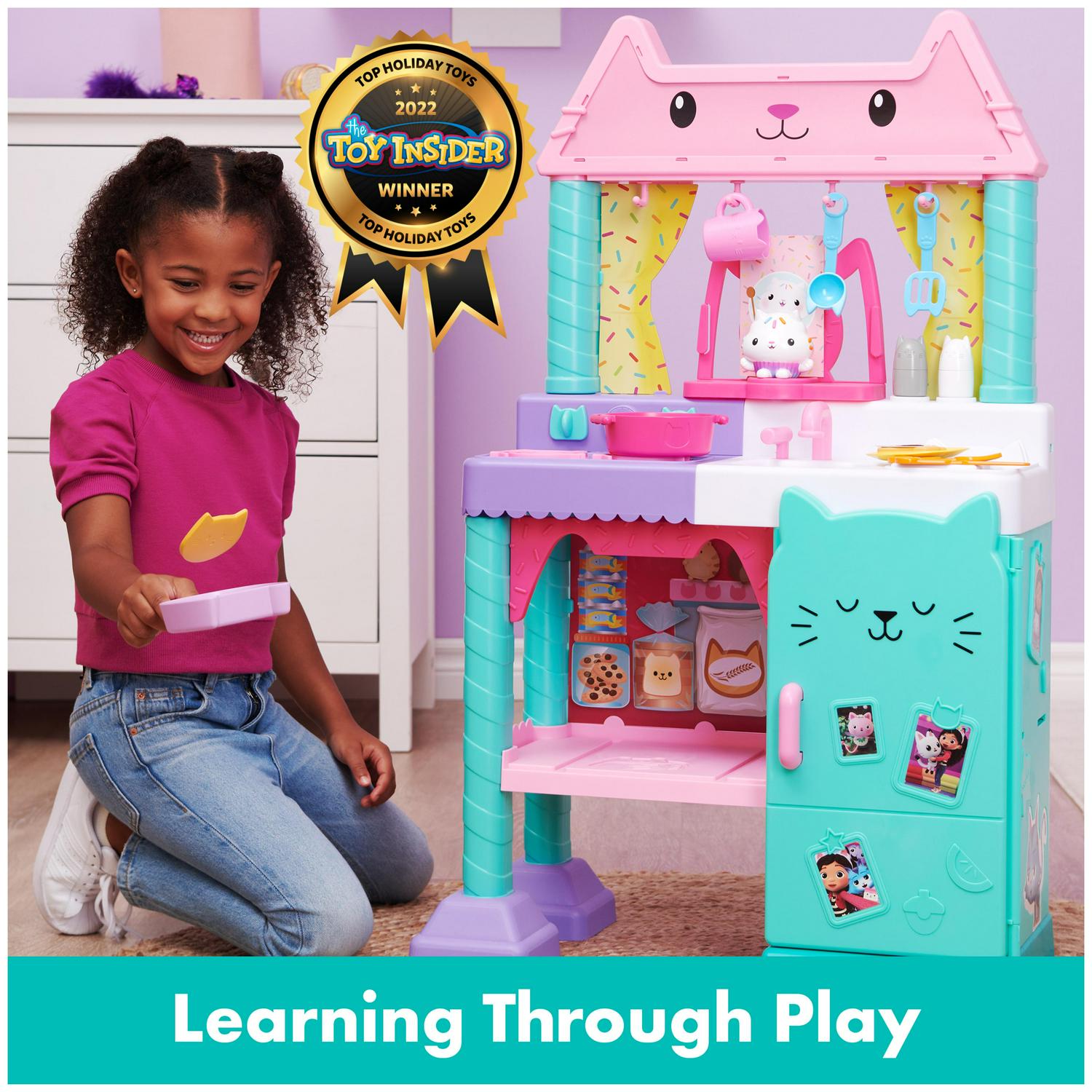 Gabby’s Dollhouse, Cakey Play Kitchen Set, for Kids Ages 3 and up - Image 2