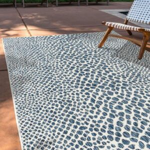 Jill Zarin Outdoor Collection Area Rug - Cape Town (5' 3" x 8' Rectangle Blue/Olive)