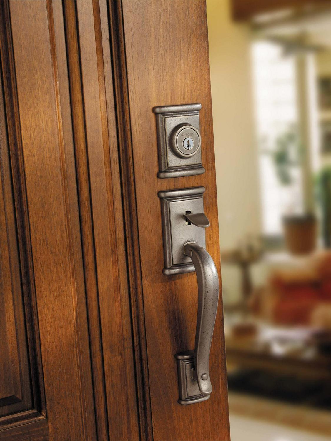 Kwikset 800ADHLIP-514S Ashfield Handleset in Iron Black - Image 3