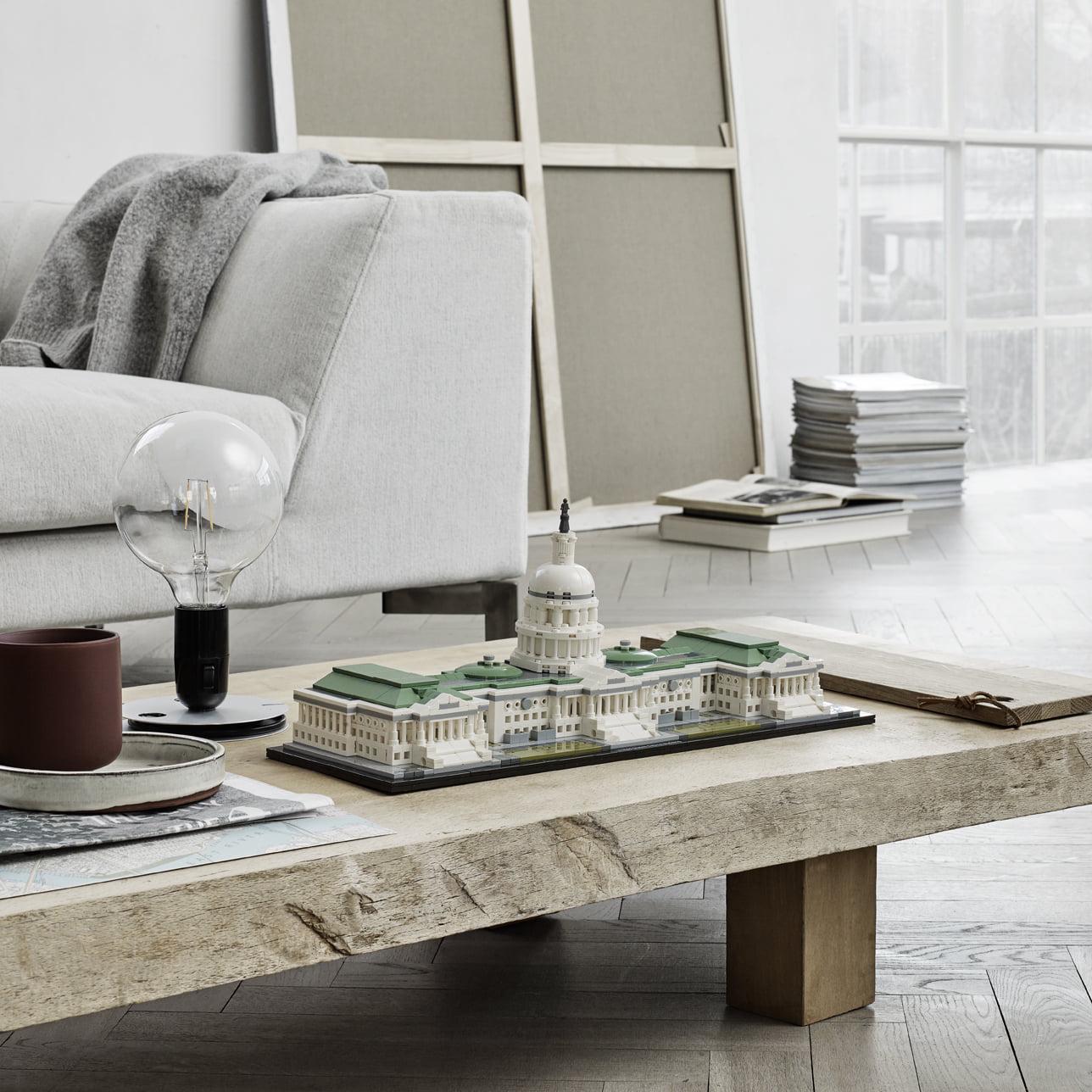 LEGO Architecture United States Capitol Building 21030 - Image 3