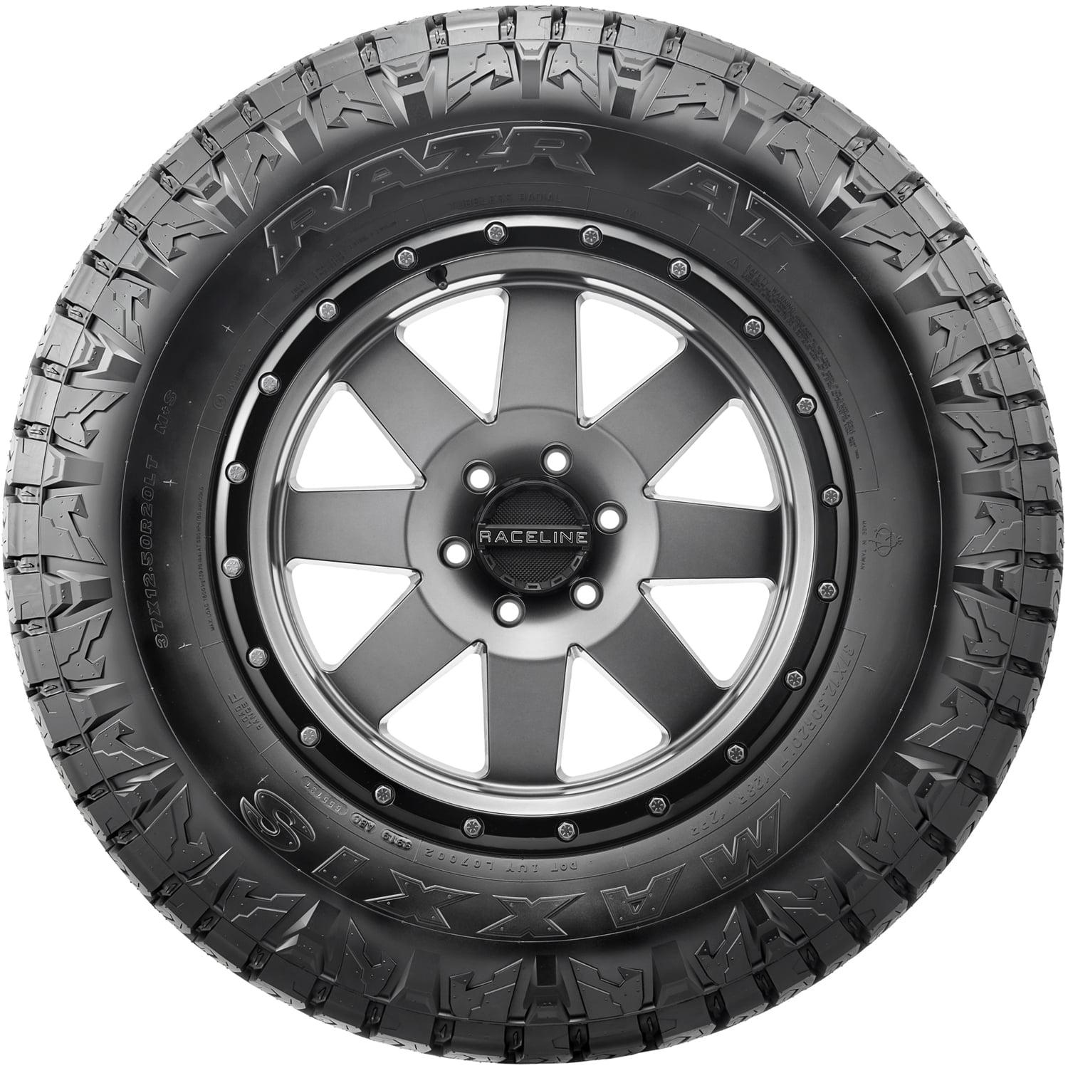 Maxxis Razr AT-811 All Terrain 285/70R17 117T Light Truck Tire - Image 3