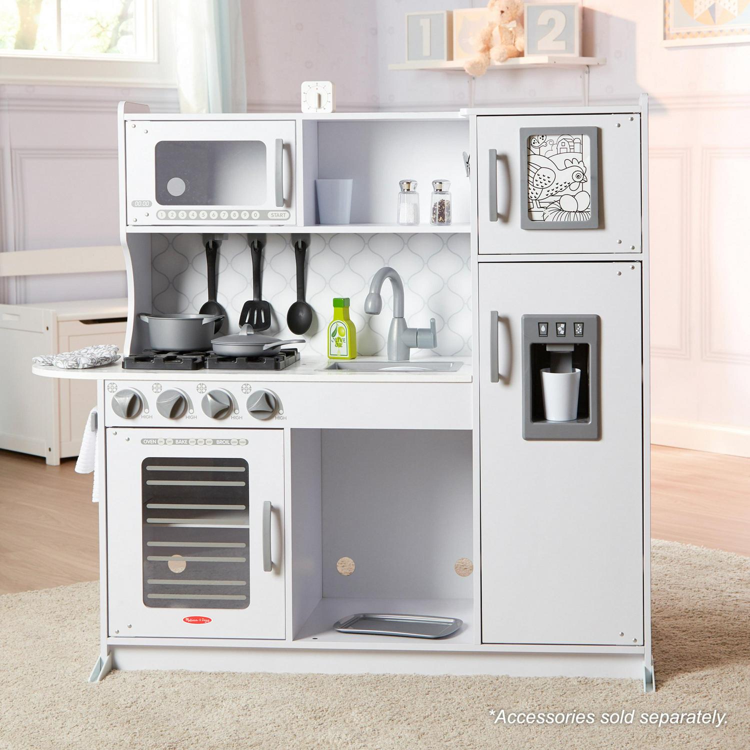 Melissa & Doug Wooden Chef’s Pretend Play Toy Kitchen With “Ice” Cube Dispenser – Cloud White - FSC Certified - Image 9