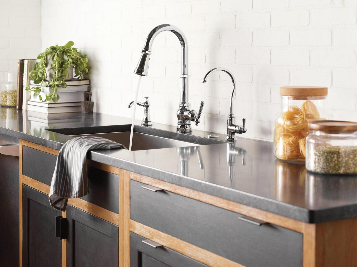 Matte black one-handle high arc beverage faucet - Image 5