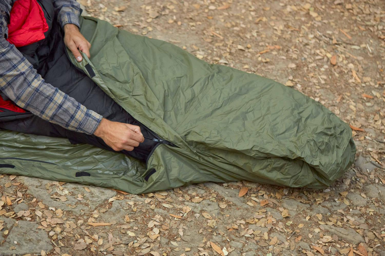 OmniCore Designs Mil-Spec 5-pc. Modular Sleeping Bag System 30F to -30F Mummy - Image 11