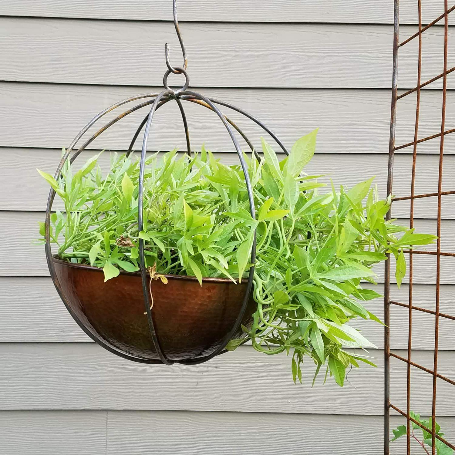 Find Your Passage LLC Large Hanging Globe-shaped Handmade Metal Planter with 10-inch Hook Brown - Image 9