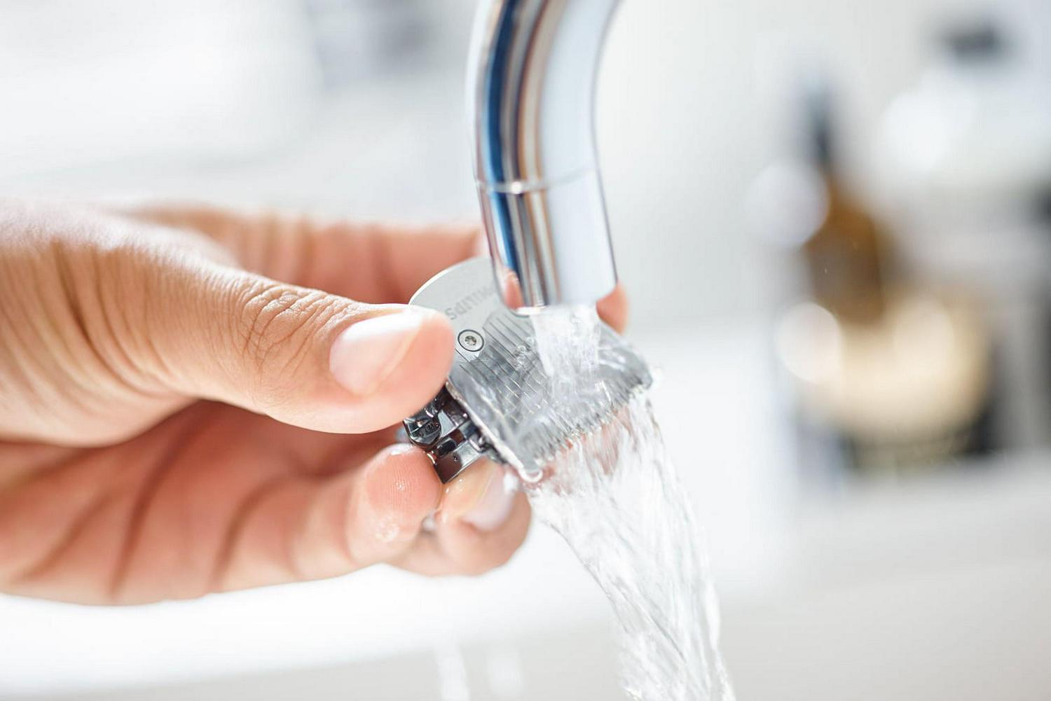 Philips Norelco Beard Trimmer Series 7200 Vacuum Series - Image 6