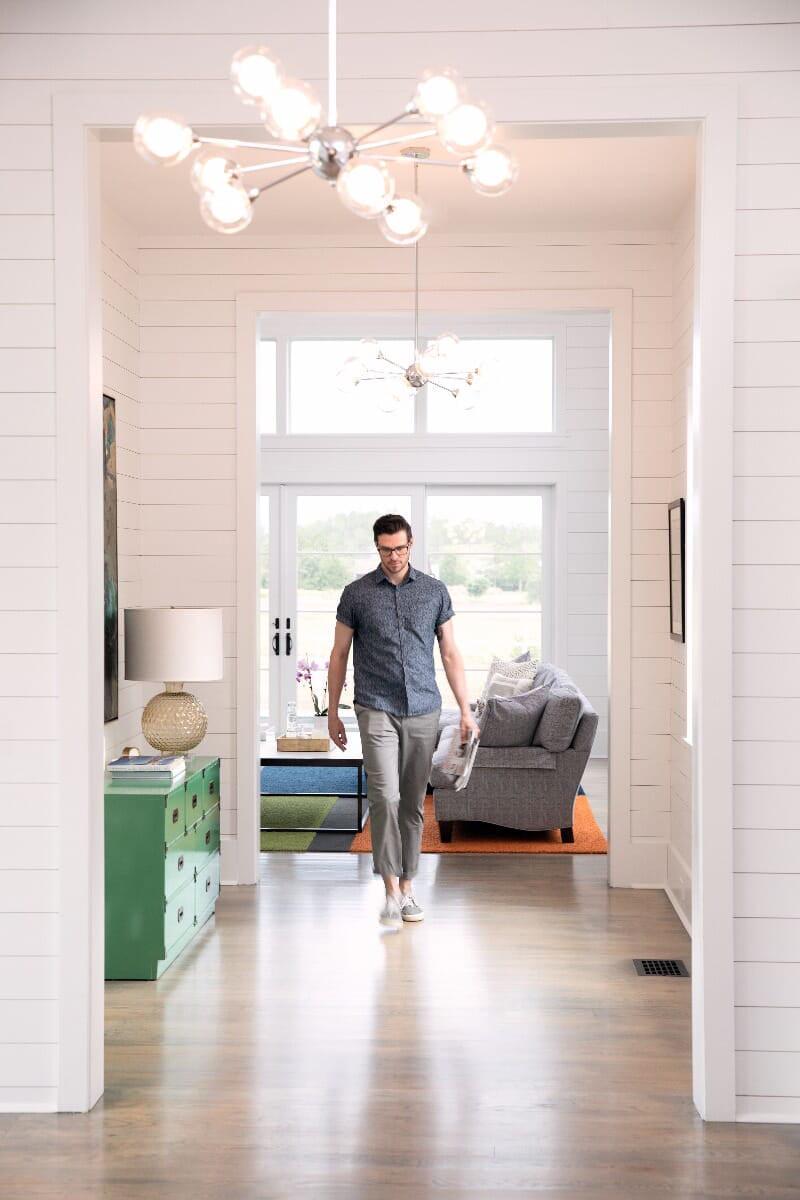 Quoizel Spellbound 12-Light 11" Contemporary Chandelier in Polished Chrome - Image 2