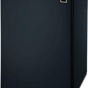 RCA 4.5 Cu ft Single Door Compact Refrigerator RFR464, Black