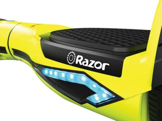 Razor Hovertrax 2.0 Ever Balance Hoverboard - Green, up to 8 mph, for Child, Teen up to 176 lb - Image 5