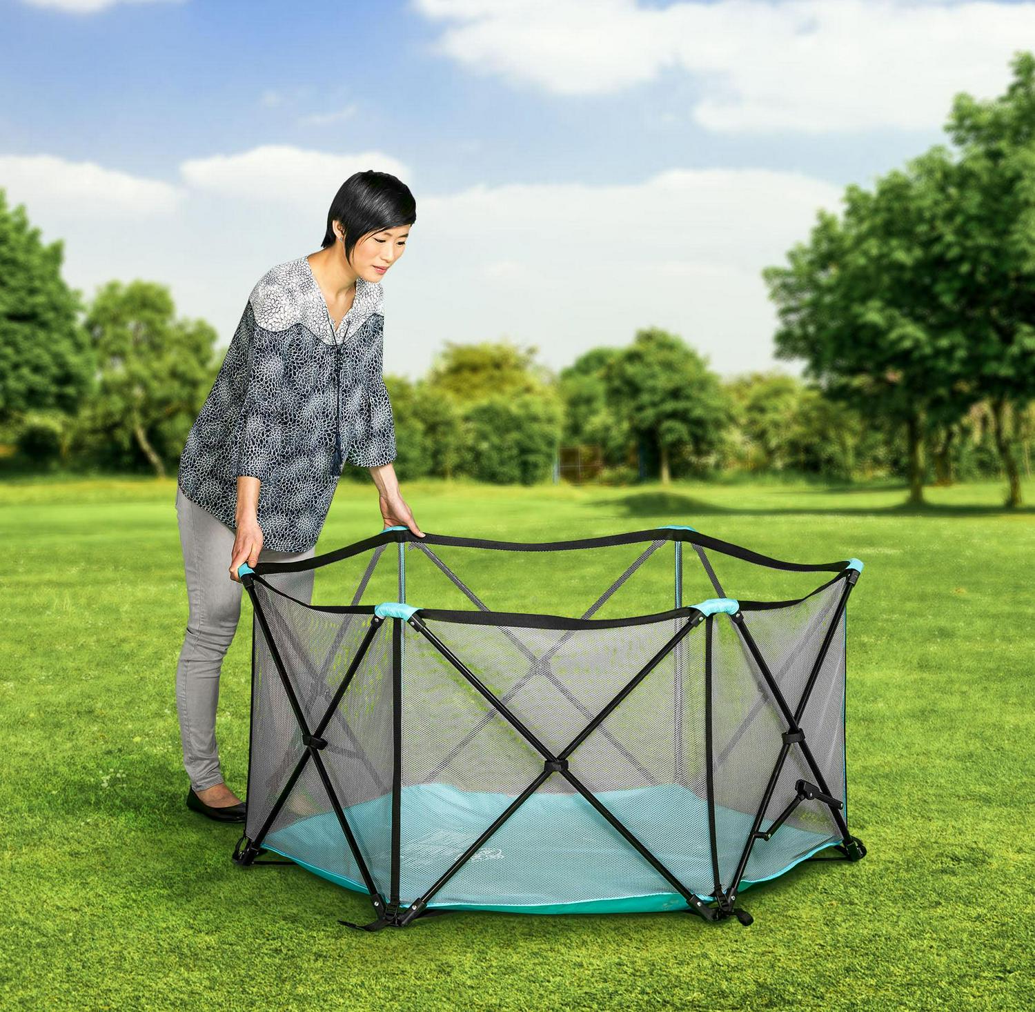 Open Box Regalo 6 Panel My Play Deluxe Portable Foldable Play Yard with Canopy - Image 4