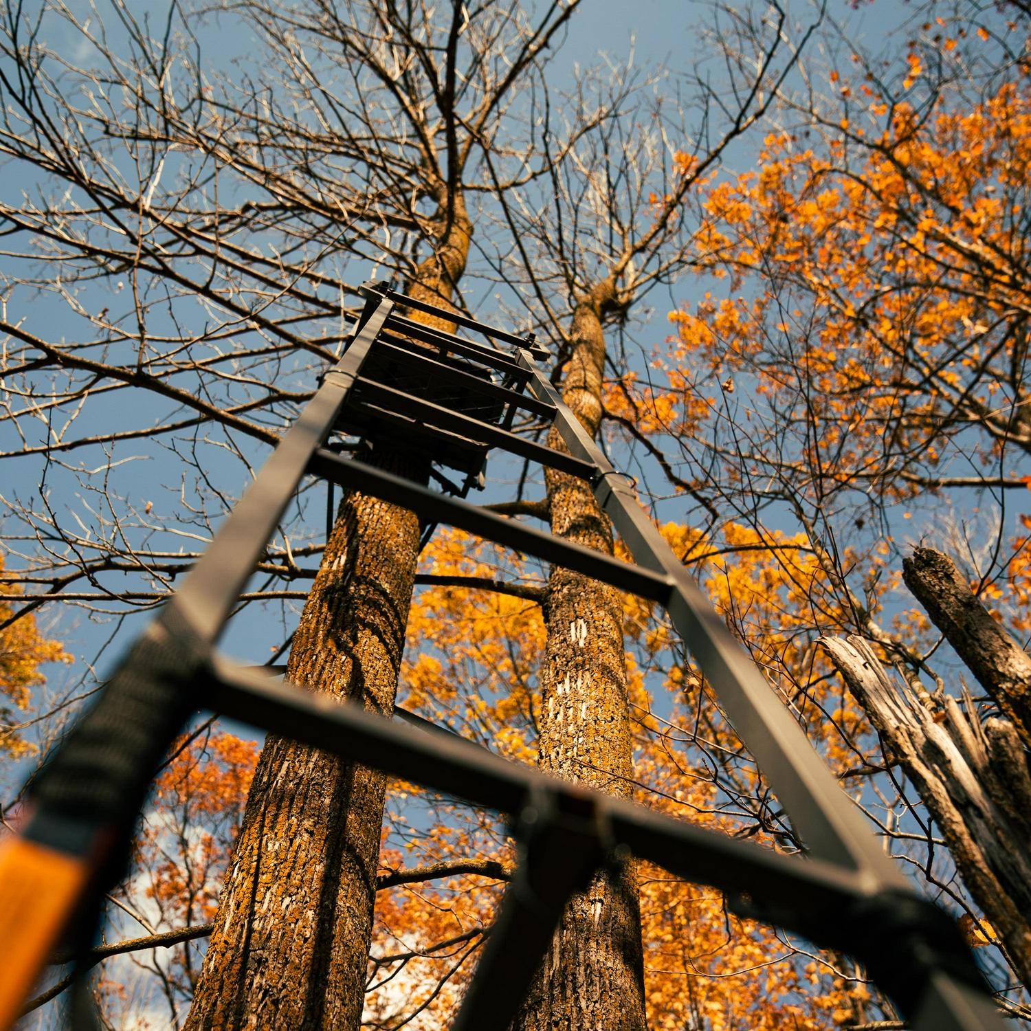 Rivers EdgeA One Man Deluxea c Ladder Stand, RE647 - Image 7