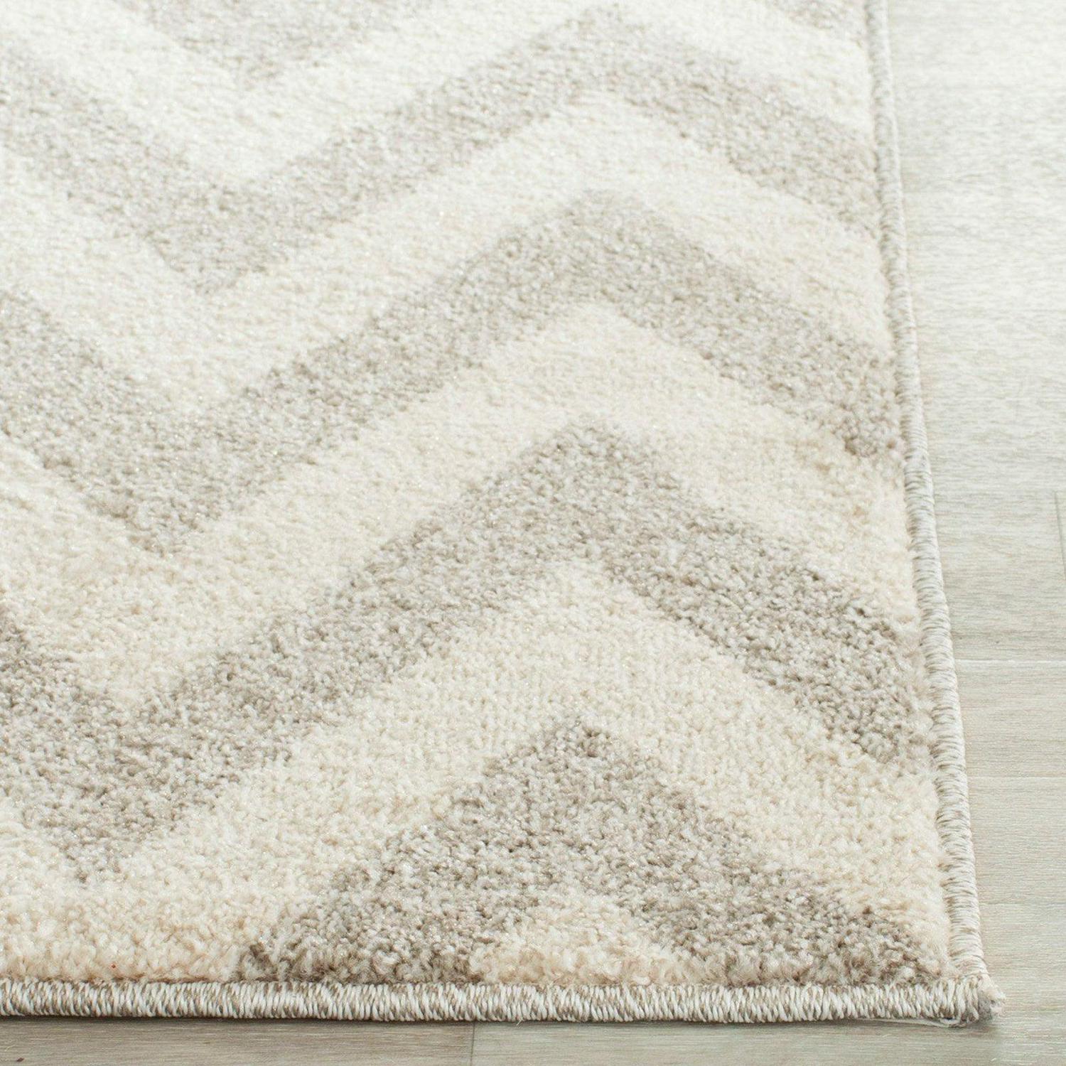 SAFAVIEH Amherst Peronal Geometric Area Rug, Light Grey/Beige, 10' x 14' - Image 4