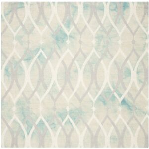 SAFAVIEH Dip Dye Britton Distressed Wool Area Rug, Green/Ivory Grey, 7' x 7' Square