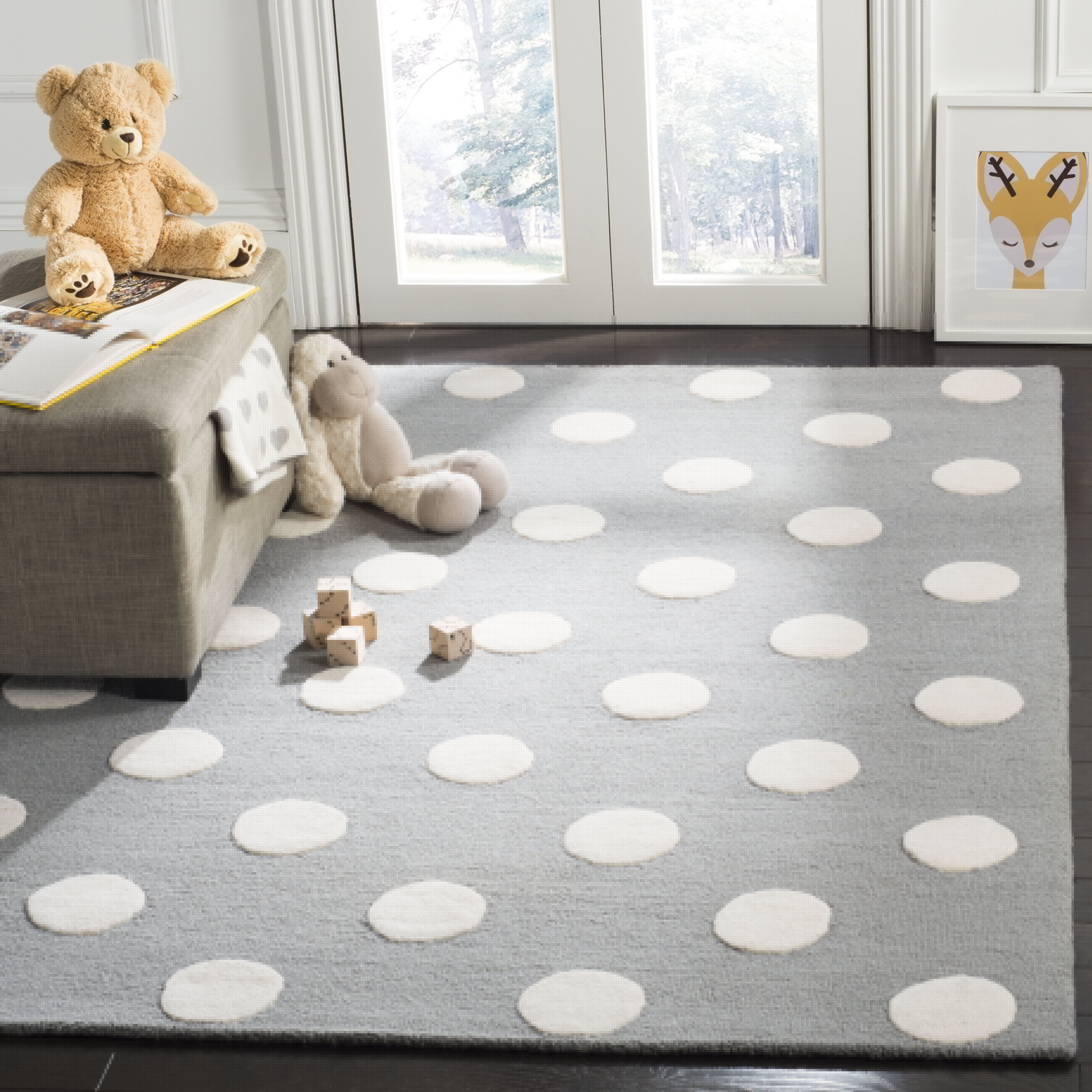 SAFAVIEH Kids Polka Dots Wool Area Rug, Grey/Ivory, 4' x 6' - Image 2