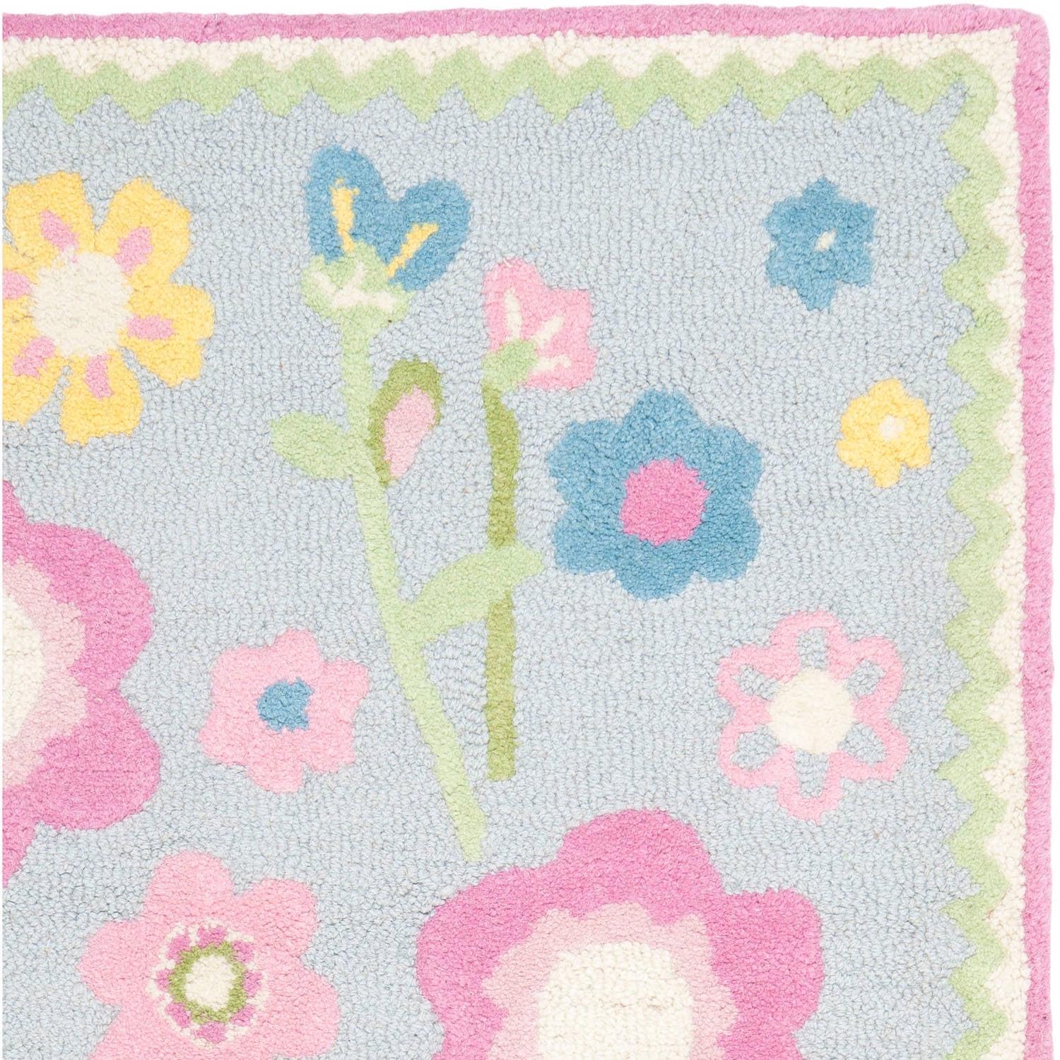 SAFAVIEH Kids Roslyn Floral Area Rug, Blue/Multi, 3' x 5' - Image 3