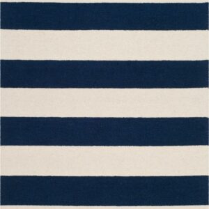 SAFAVIEH Kids Rugby Striped Wool Area Rug, Navy/Ivory, 3' x 5'