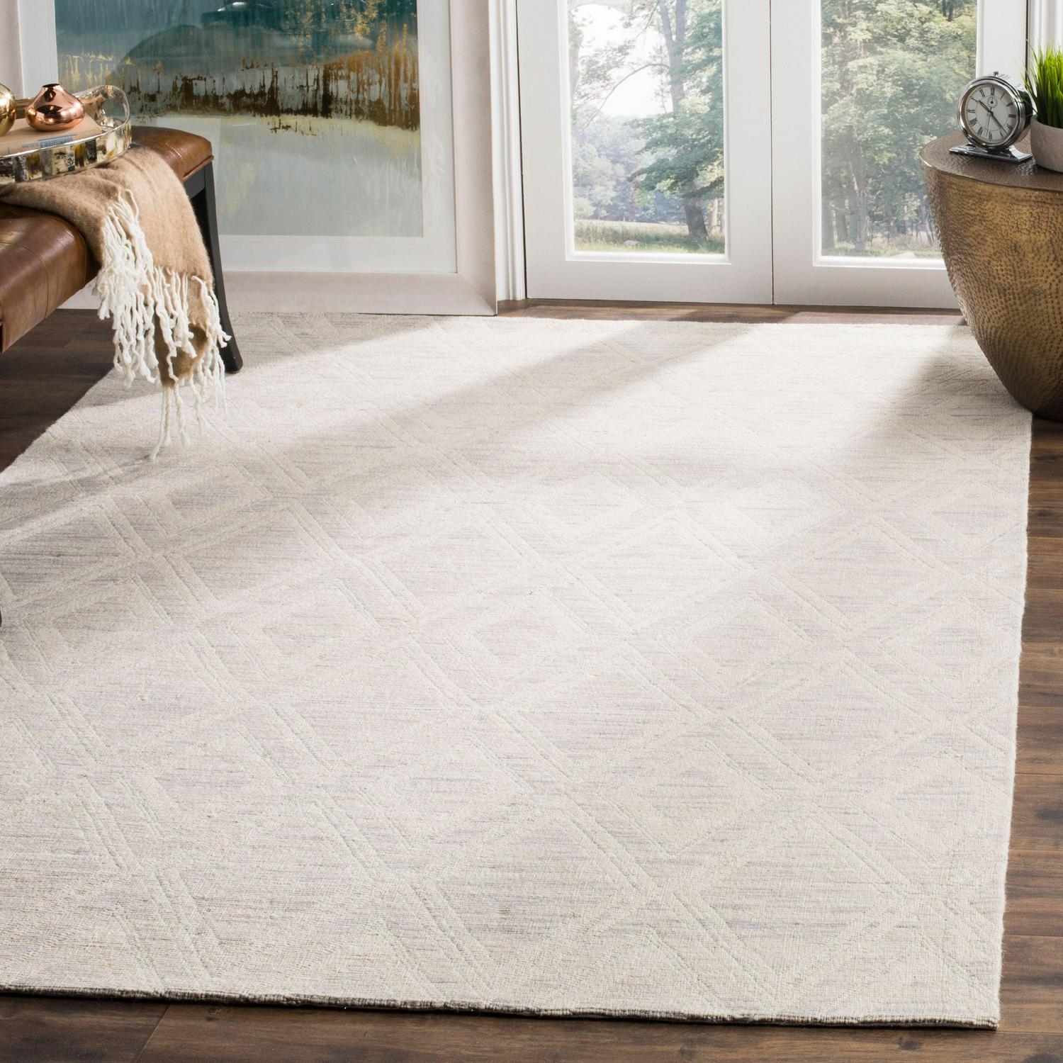 SAFAVIEH Marbella Alicia Geometric Diamonds Wool Area Rug, Silver/Ivory, 3' x 5'