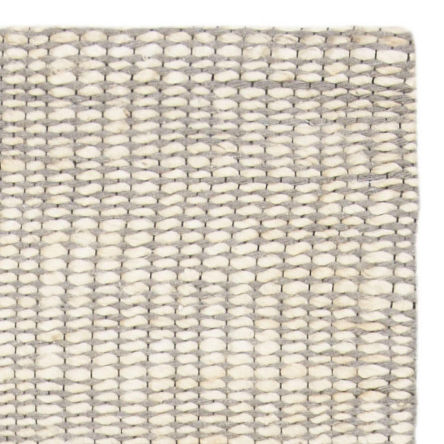 SAFAVIEH Marbella Christina Solid Runner Rug, Ivory, 2'3" x 8' - Image 5