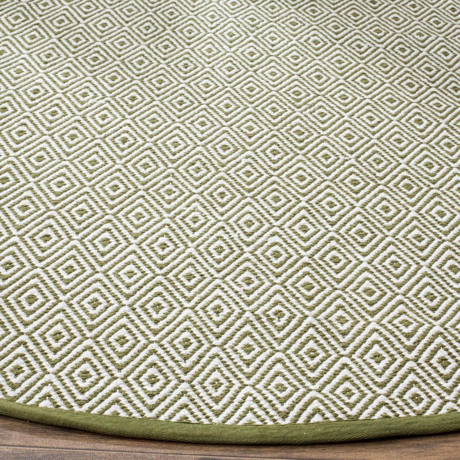 SAFAVIEH Montauk Terrence Geometric Diamond Cotton Area Rug, Ivory/Foam Green, 4' x 6' - Image 10