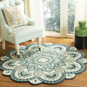 Safavieh Novelty Mordikai Looped Floral Area Rug or Runner