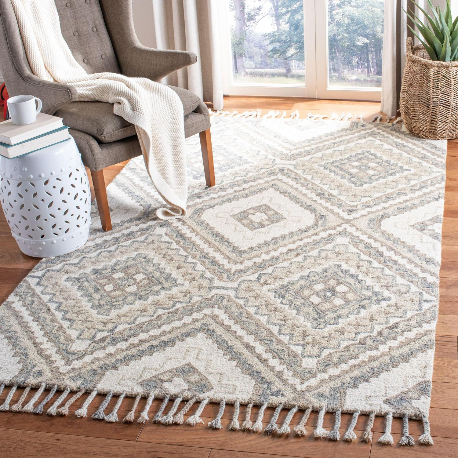 SAFAVIEH Aspen Caymen Geometric Wool Area Rug, Taupe/Ivory, 5' x 8'