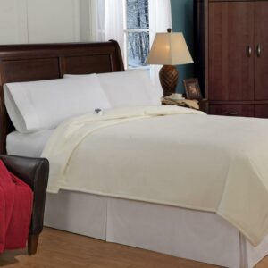 Safe and Warm Micro-Fleece Low-Voltage Heated Electric Blanket