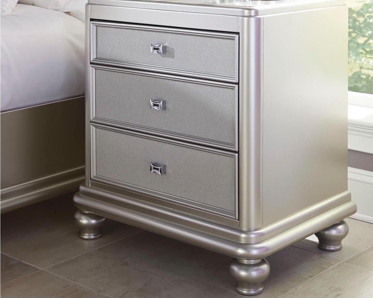 Signature Design by Ashley Traditional Coralayne 3 Drawer Nightstand, Silver - Image 2