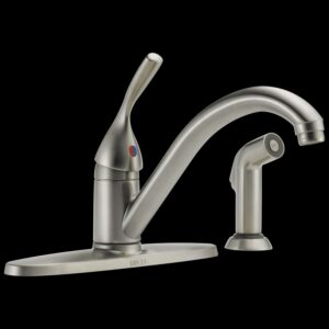 Single Handle Kitchen Faucet with Spray in Stainless 400-SS-DST