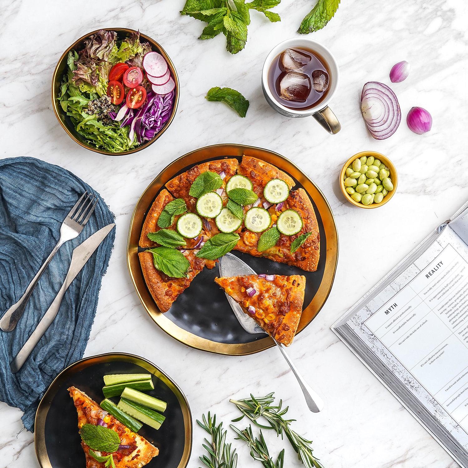 Stone Lain Florian Modern Porcelain Dish Set, 16-Piece Dishes for 4, Gold and Black - Image 3